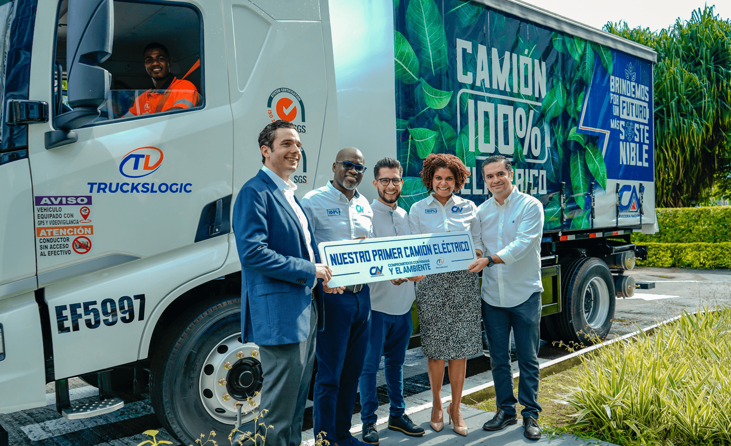 Cervecería Nacional, primera empresa en Panamá y Centroamérica en incorporar a su flota, un camión eléctrico con energía solar. cervecería nacional panamá